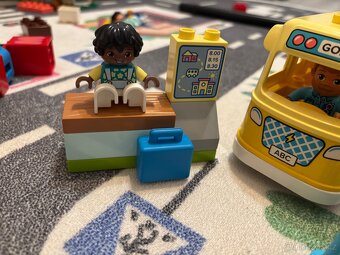 Lego Duplo 10988 Školní autobus - 2