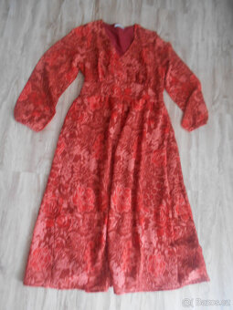 ŠATY VEL. 38 NOVÉ - 2