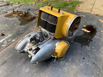 velorex 350 mechanika - kompletní motor - 2