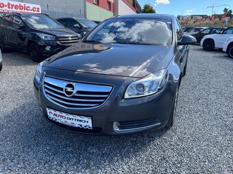 OPEL INSIGNIA 1,8 16V COSMO - 2