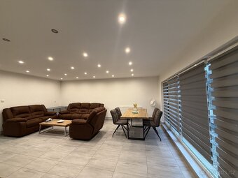 Pronájem RD 4+1 (150 m2), garáž, Brno-Tuřany - 2