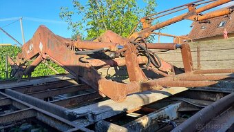 Čelní nakladač - 2