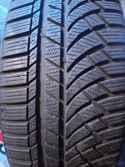 Prodám Sadu pneu 235/60/17 Zimni - 2