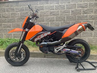 KTM 690 smc stavba R - 2