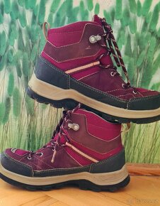 Trekove boty Quenchua 35 vodeodolne - 2