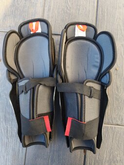 Chrániče holení Oroks 500, junior M - 2