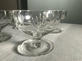 Broušené sklenice koktejlové - 2