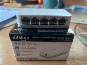 D-Link - 2