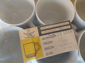 Prodám nepoužité retro hrnečky. - 2