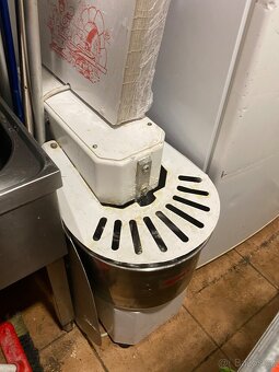 pizza michacka testa - 2