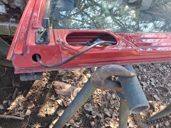 Okenný ram suzuki samurai cabrio - 2