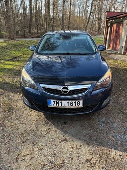 Opel Astra J 2.0 CDTI 118 KW - 2