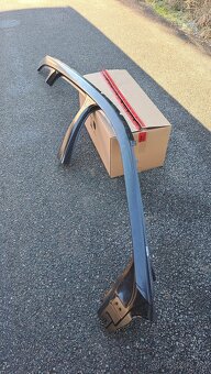 Škoda Octávia 4 - pravý  rám - 2