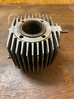 Jawa pionyr valec - 2