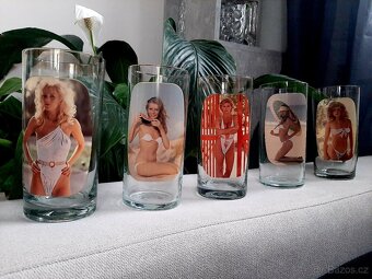 Retro svlékací skleničky.. - 2