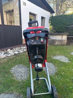 Věnuji štěpkovač - 2