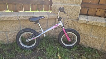 Odrážedlo Arcore - 2