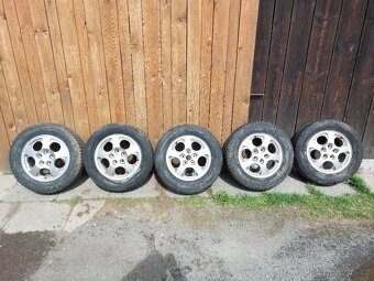 Sada kol 4+1 MITSUBISHI PAJERO II - 2