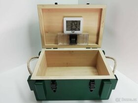 Vojenský humidor z akátu - 2