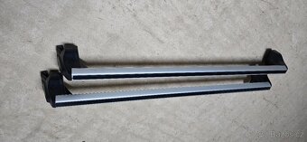 Prodám orig. střešní nosič na Škoda Rapid - 2