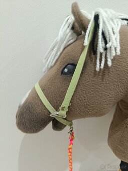 hobby horse hnědý s bílou hřívou - 2