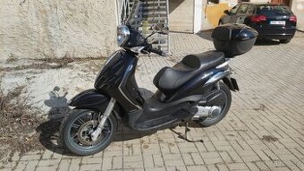 Piaggio Beverly 300, rok 2010 - 2