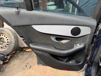 Tapecirunk , Loketní opěrka , Budíky Mercedes W205 S205 - 2