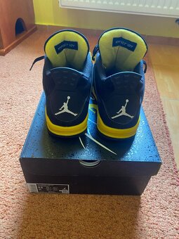 Air Jordan 4 Yellow Thunder - 2