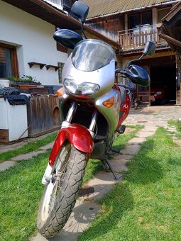 Aprilia Pegaso 650 - 2