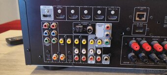 Yamaha receiver - 2