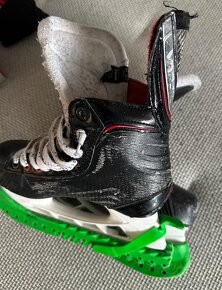 Brusle Vapor Bauer X700 JR, vel 2.0 - 2