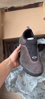 Oakley Nove ( Adidas, Nike) - 2