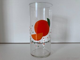 Sklenice s motivem ovoce - 2