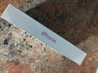 iPhone 16 - 2