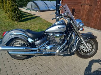 Suzuki intruder c800 - 2