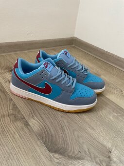 Nike SB Dunk Lows - 2