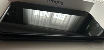iPhone SE 64 GB - 2