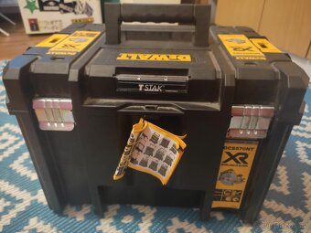 Aku okružní pila DeWALT - 2