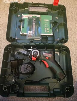 AKU pila Bosch Easycut 12V - 2