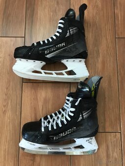 Brusle Bauer Hyperlite 2 vel.280mm - 2