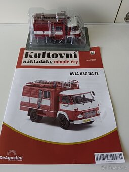 Avia A30 DA 12 hasiči, požární vůz DeAgostini - 2
