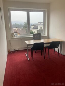 PRONÁJEM KANCELÁŘE 12,26m2 - ROŽNOV POD RADHOŠTĚM - 2