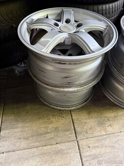 Prodám leté disky MAZDA 3 BM BN pro pneu 205/xxR16 - 2