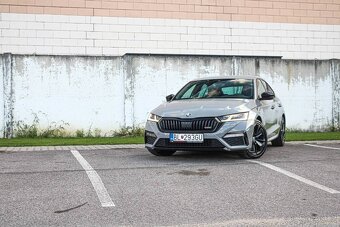 Škoda Octavia 2.0 TDI RS DSG - 2