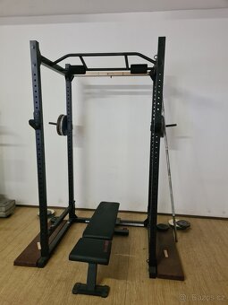 Posilovací klec - 2