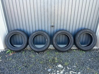 Zimní pneu Nexen WinGuard Snow'G WH2 175/65 R14 82 T - 2