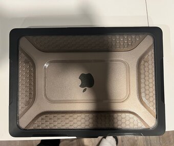 Macbook Pro 13 M1 2020 - 8Gb - 245 gb verze - 2