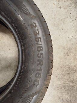 Prodám letní pneu Giti van HD1 235/65/16C - 2