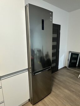 Lednice LG ThinQ - 2