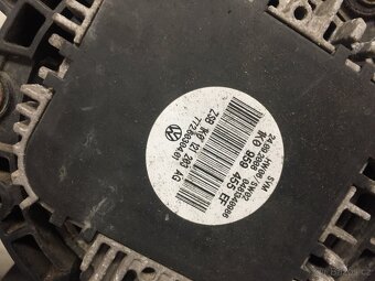 VW GOLF 5 2003-2008 - SAHARA 1K0 121 205 AA - 2